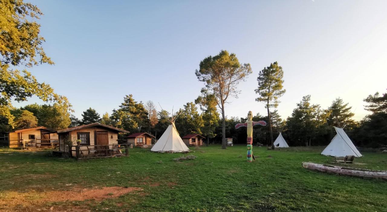 Ranch Du Puits De Riquier Otel Moissac-Bellevue Dış mekan fotoğraf