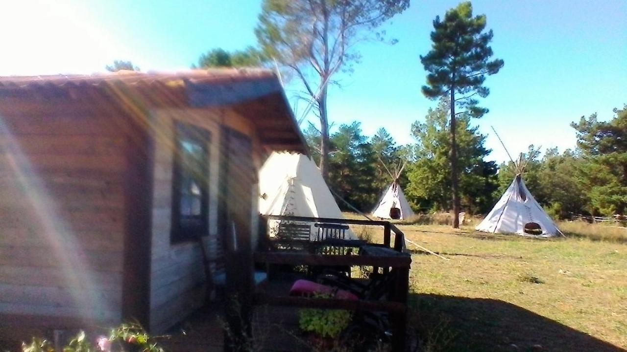 Ranch Du Puits De Riquier Otel Moissac-Bellevue Dış mekan fotoğraf